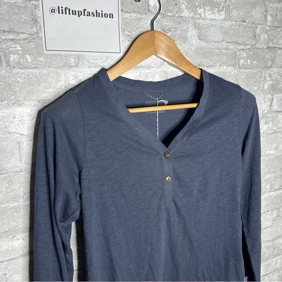 Patagonia Women's Mainstay Henley Long Sleeve Shirt NWT Size XS (Smolder Blue) - Picture 4 of 12